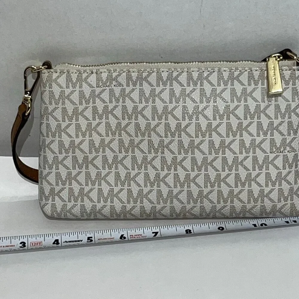 Michael Kors Women's Multicolor Jet Set Travel Monogram Logo Wristlet Handbag‎
